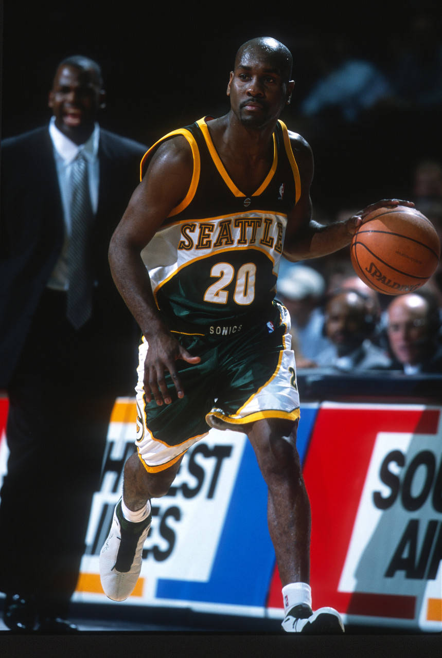 篮球选手爆冷获胜，专家预测失准