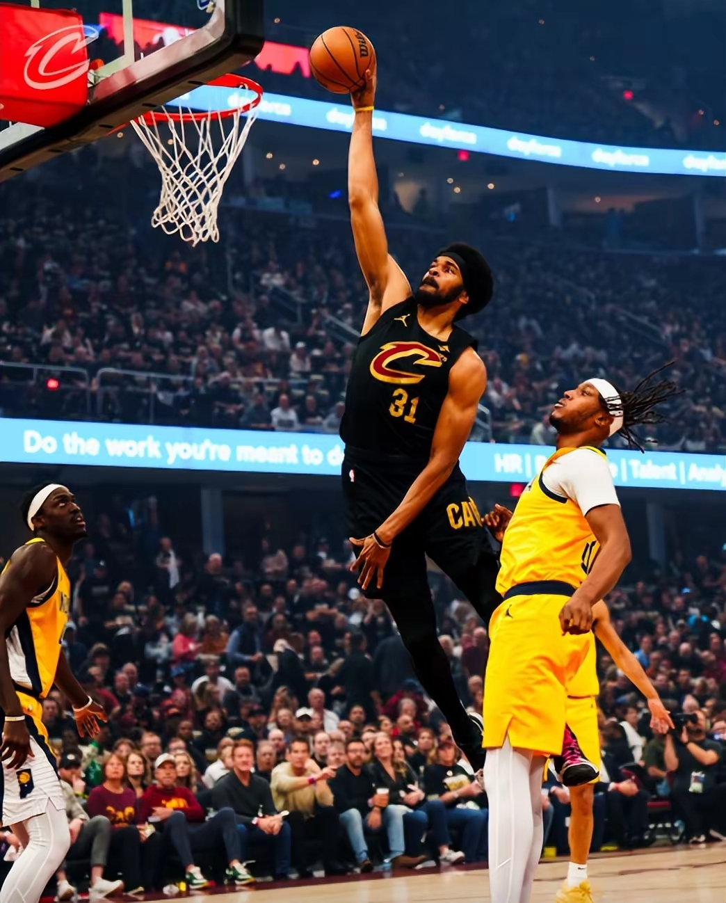 独行侠完胜骑士，福克斯带队取胜