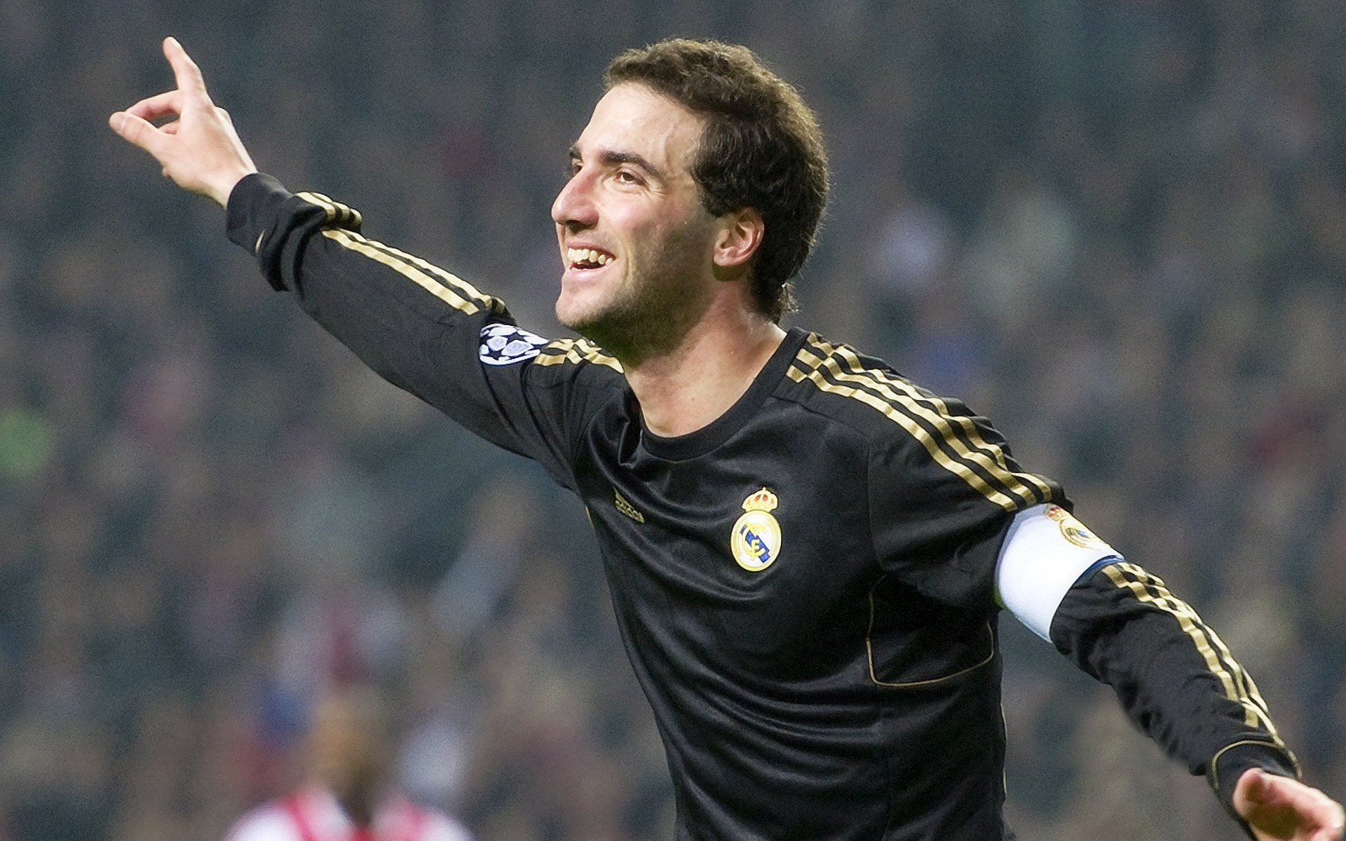 法国对阵拉齐奥,萨拉赫大场面先生的足球哲学启示