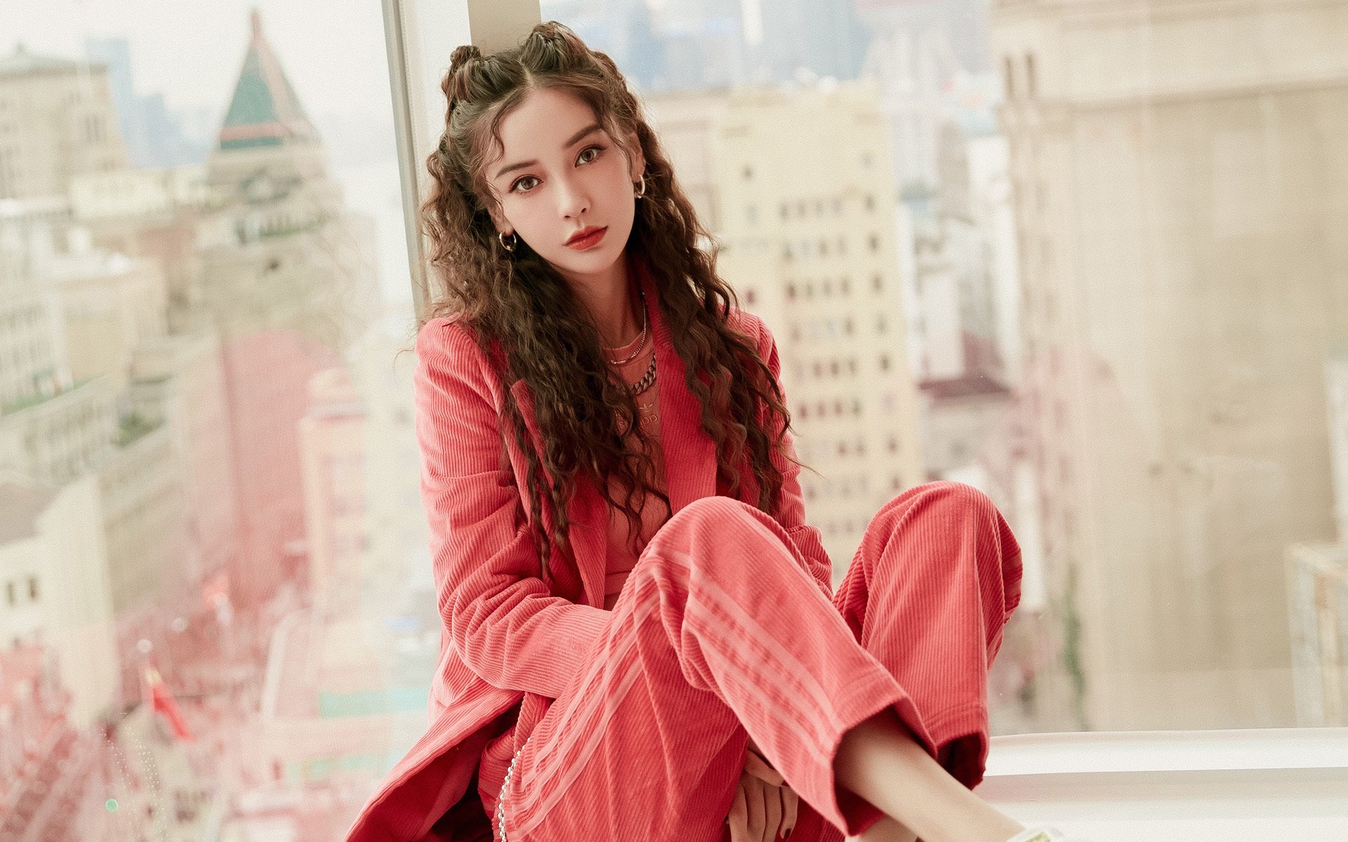 贝蒂斯强压阿根廷,姆巴佩在F1新赛季揭幕战接管比赛,当绿茵统治力驶入最快赛道