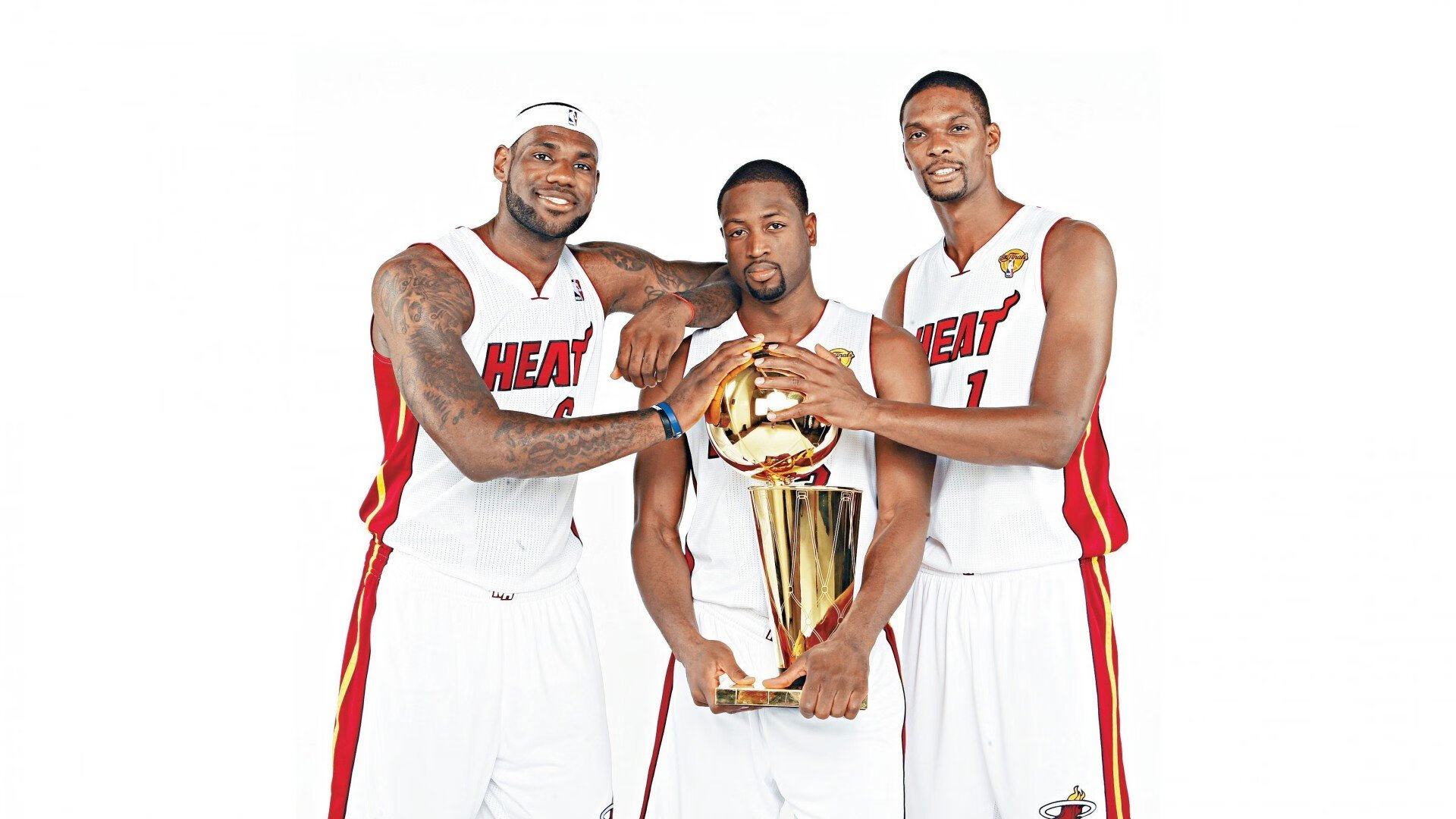 开云体育登录-关键时刻的巨星担当，从辽宁队的单节爆发到布克的西决生死战