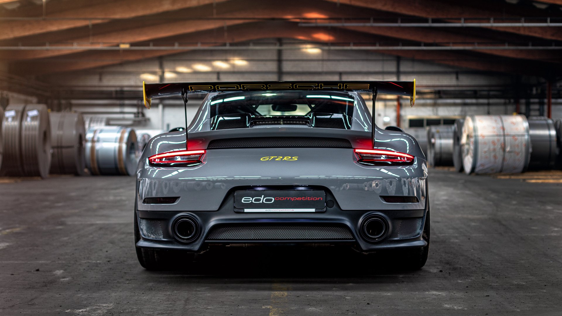 雄鹿密不透风的防守囚笼,与拉梅洛无人可挡的进攻手术刀