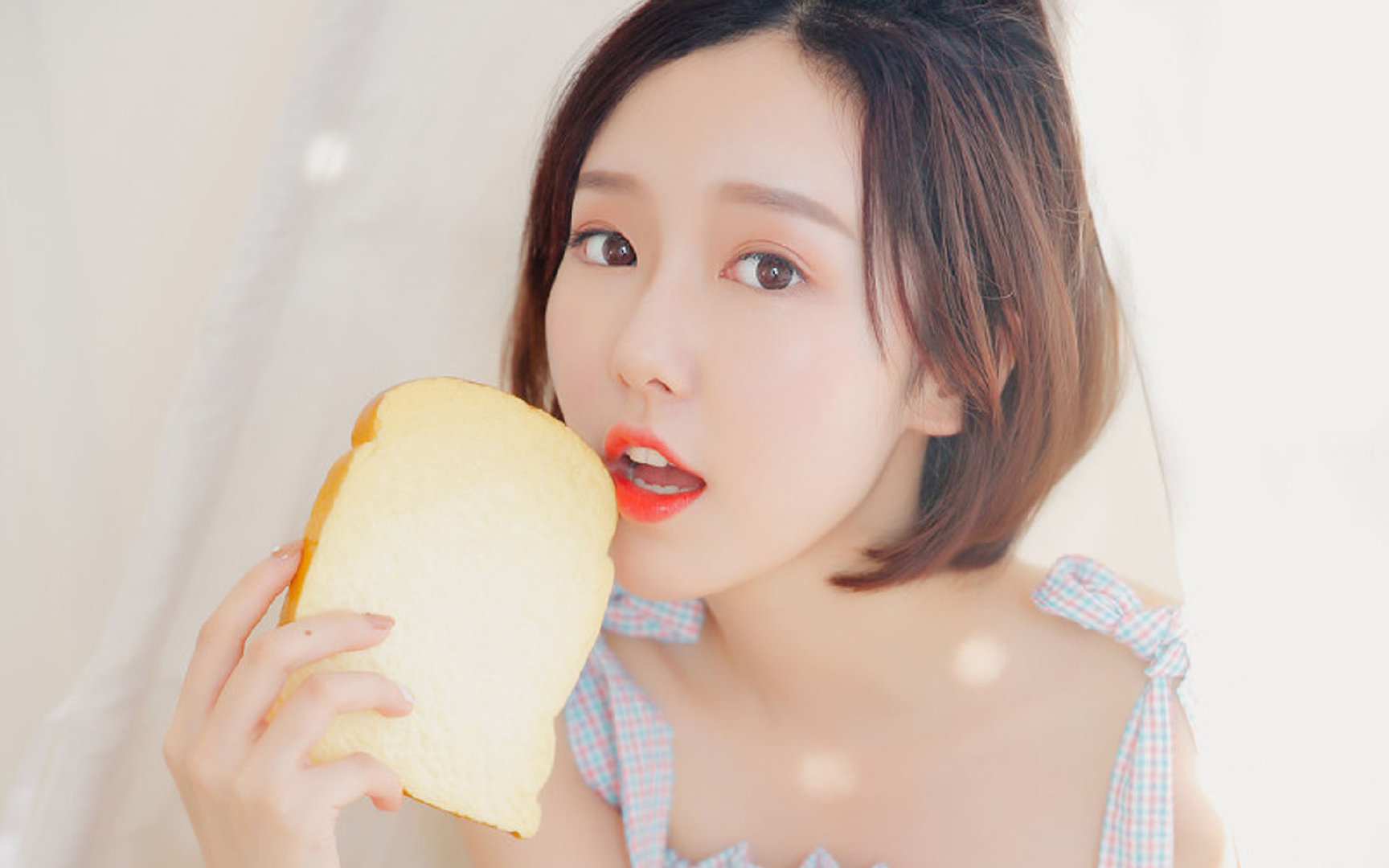 哈弗茨关键一击定乾坤,瑞士队稳健取胜玻利维亚—国际足球赛事双线捷报