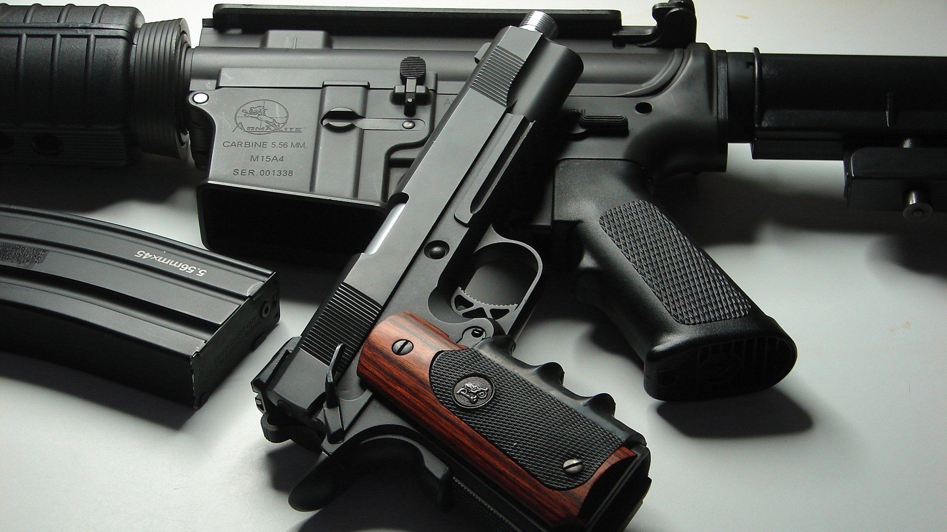 开云体育下载-爱德华兹闪耀全场，黄蜂压哨绝杀新疆队