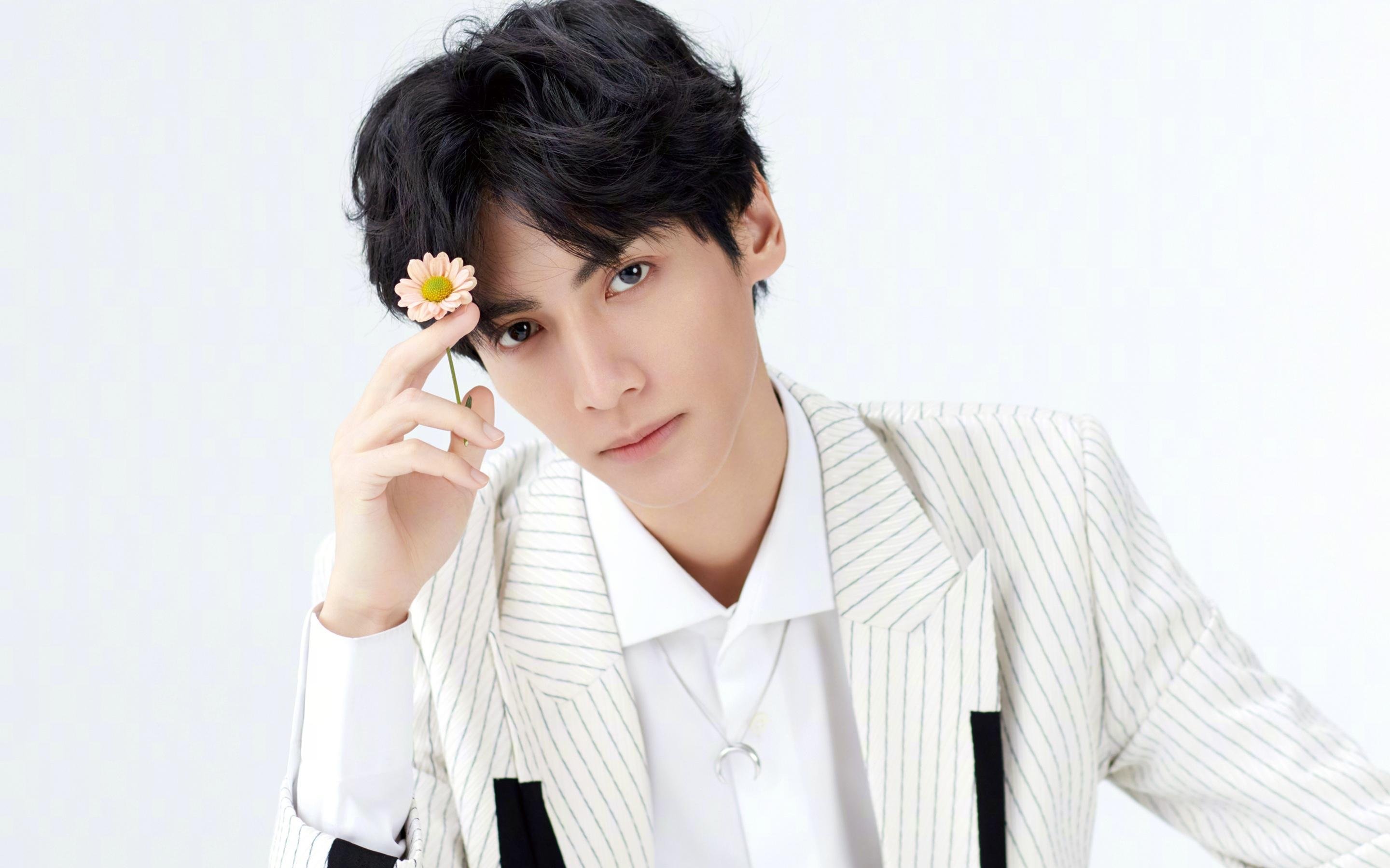 绿茵双城记，迪巴拉锋芒毕现，摩洛哥冷静破敌